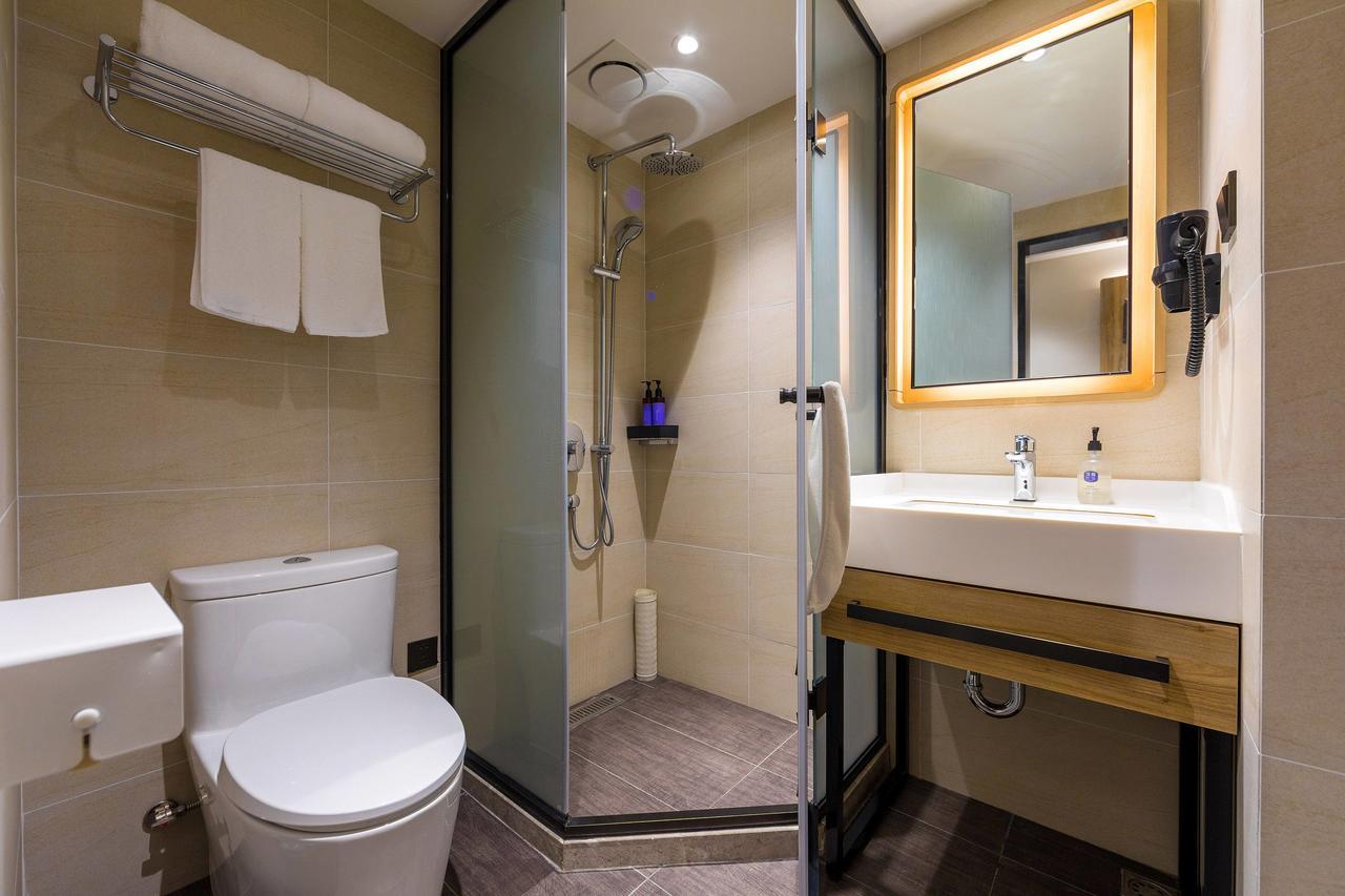 Hanting Premium Hongqiao West Zhongshan Road Hotel 2*