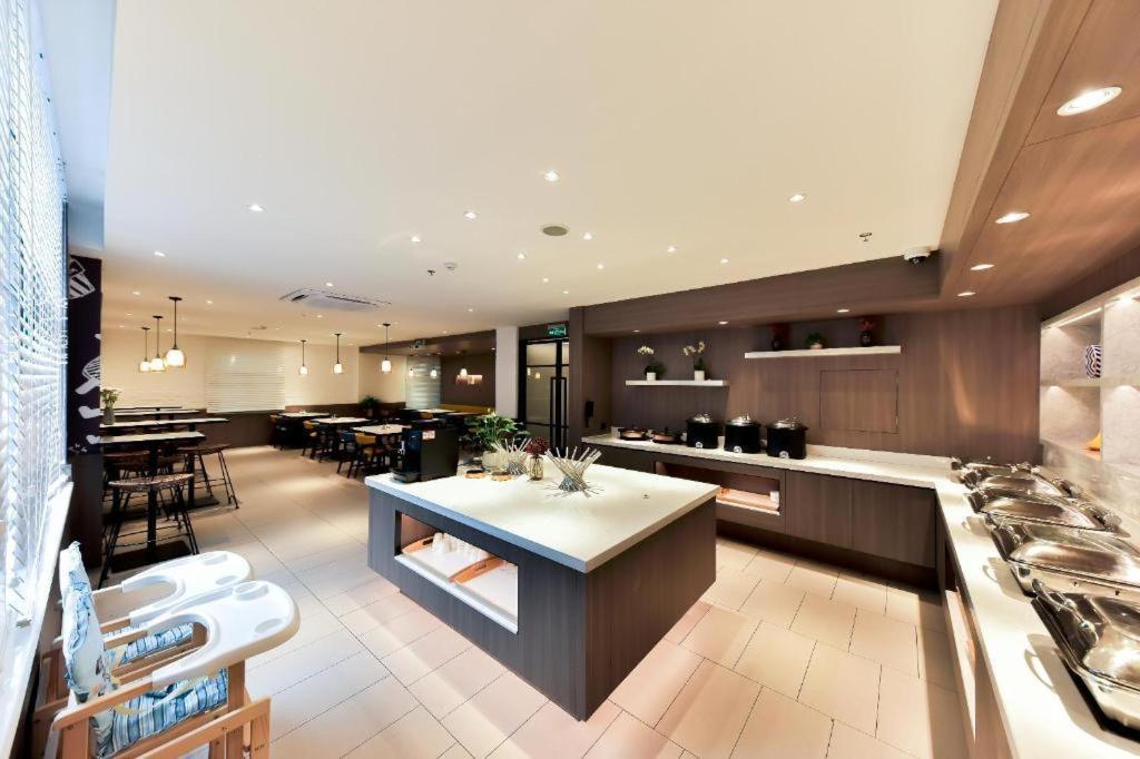Hotel Hanting Premium Hongqiao West Zhongshan Road