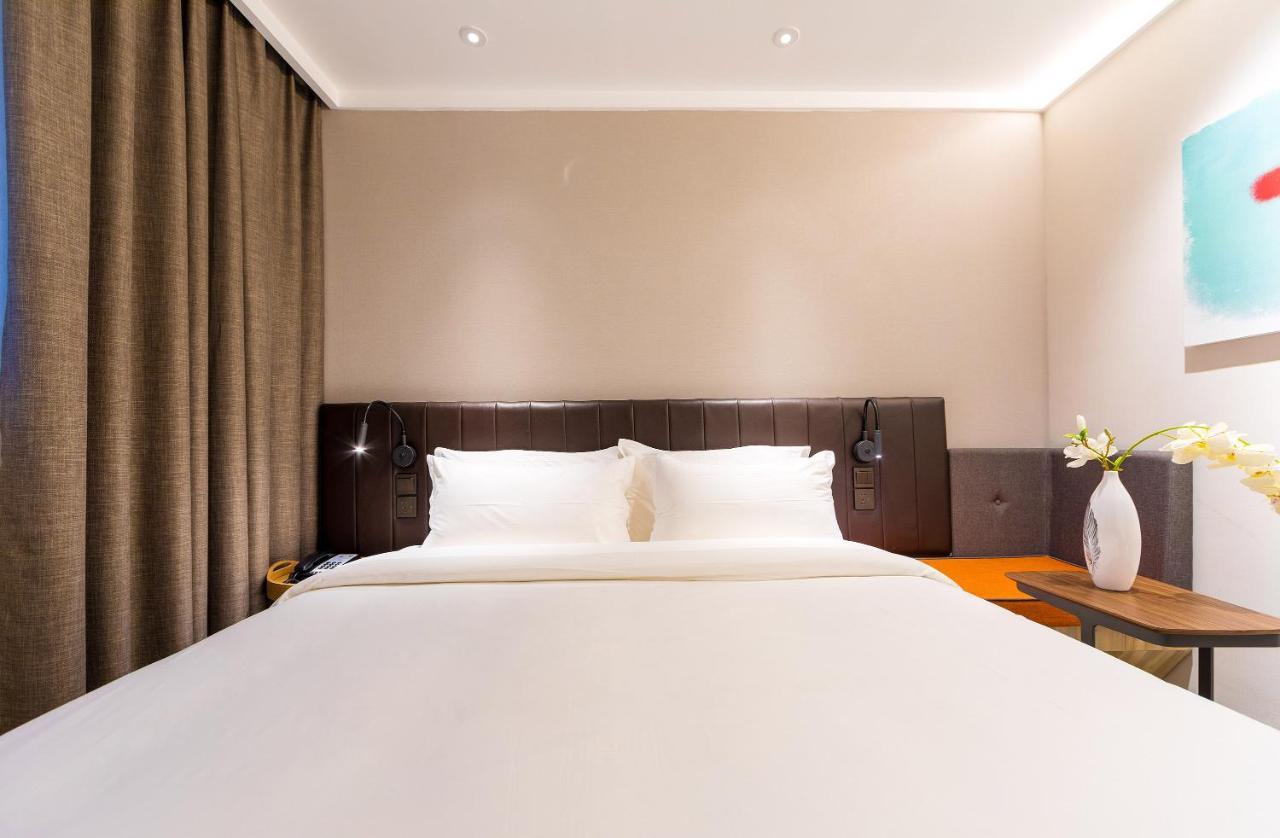 Hanting Premium Hongqiao West Zhongshan Road Hotel 2*